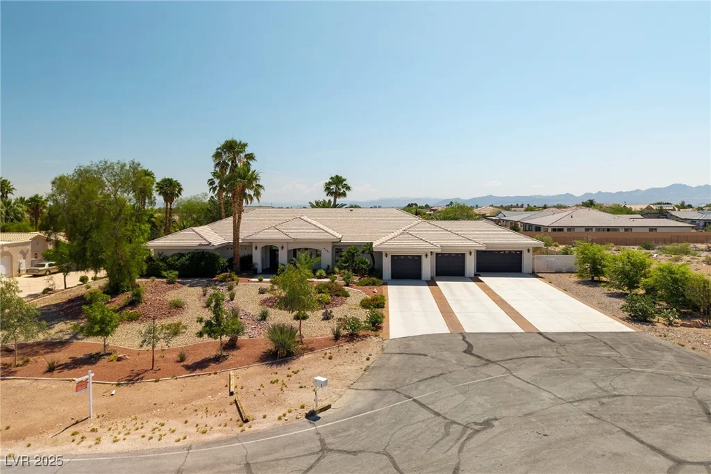 8290 Gagnier, Las Vegas, NV 89113