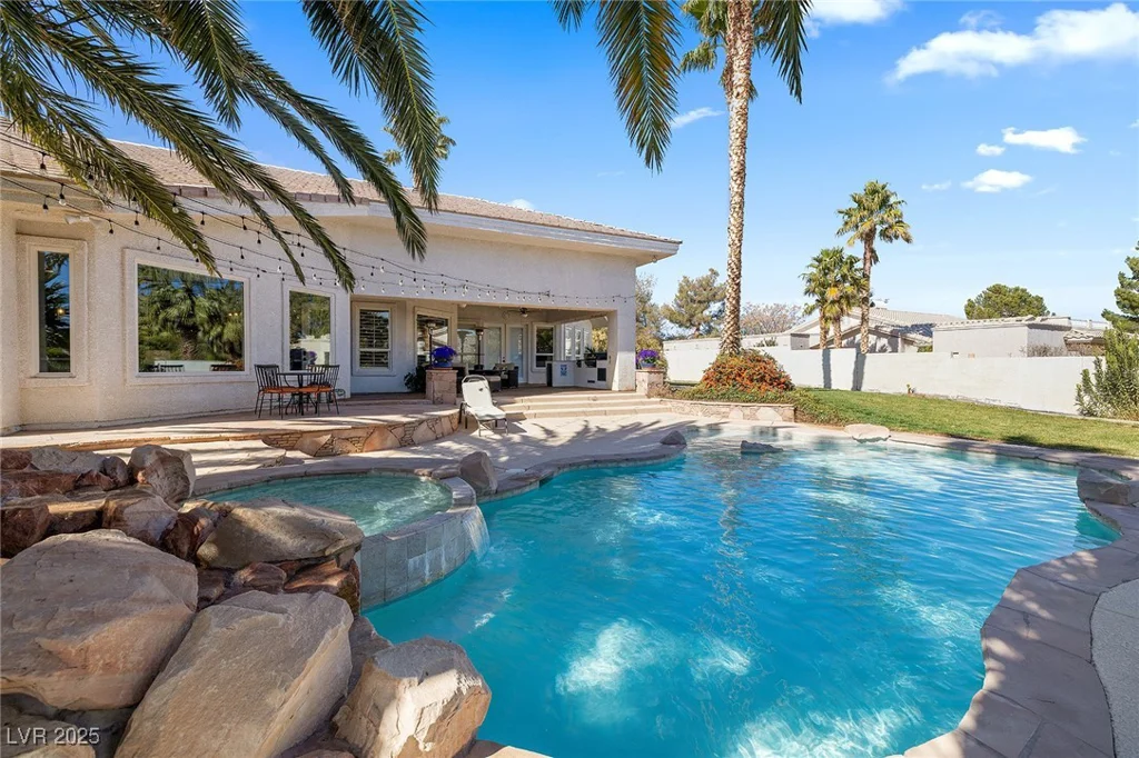 8290 Gagnier, Las Vegas, NV 89113