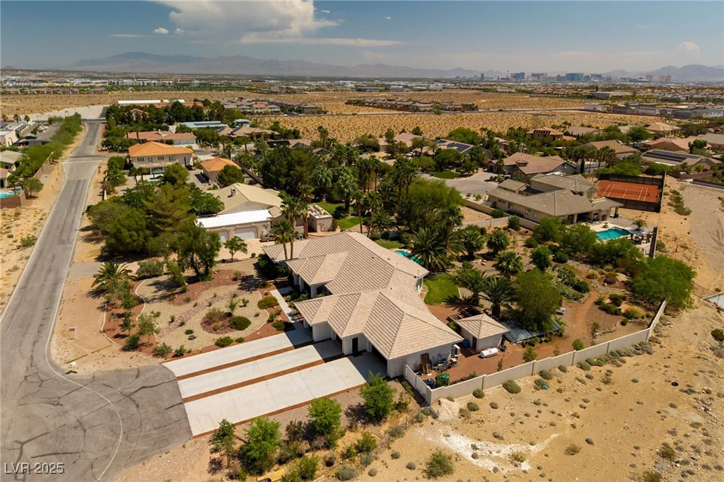 8290 Gagnier, Las Vegas, NV 89113