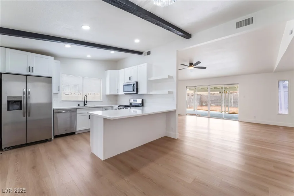 3915 Delling, Las Vegas, NV 89104