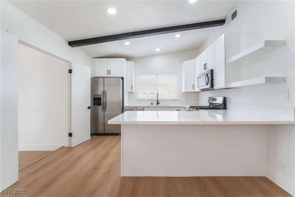 3915 Delling, Las Vegas, NV 89104