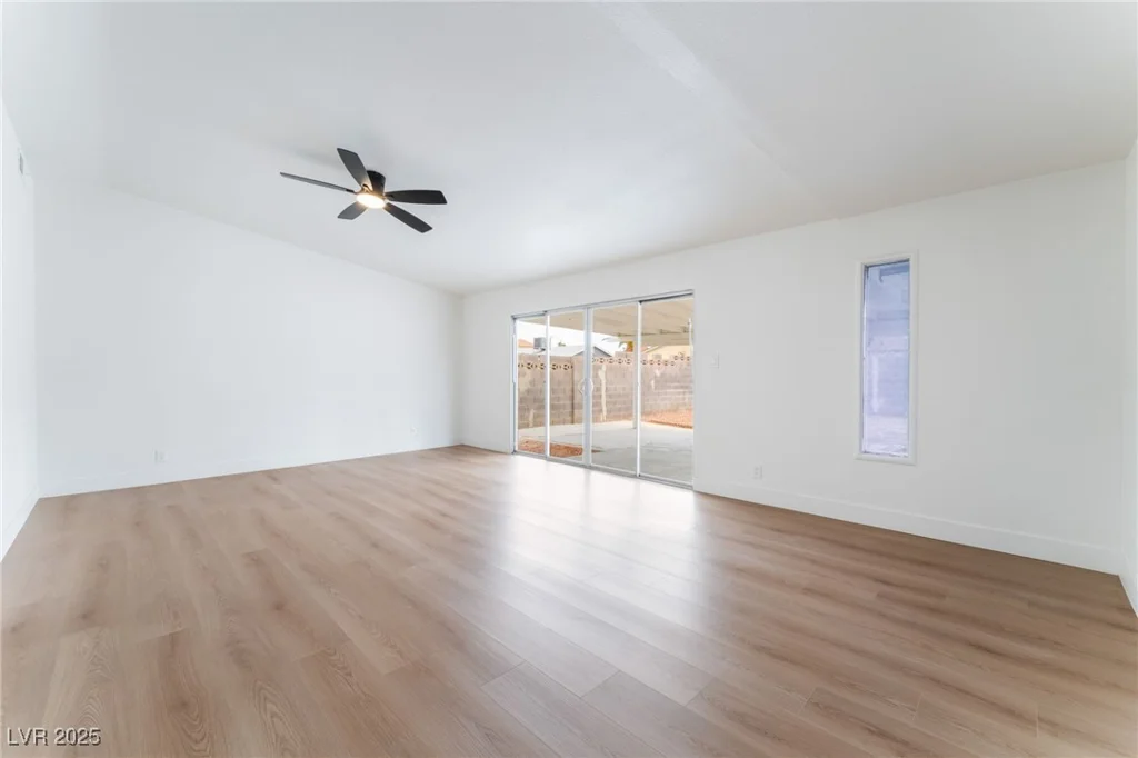 3915 Delling, Las Vegas, NV 89104