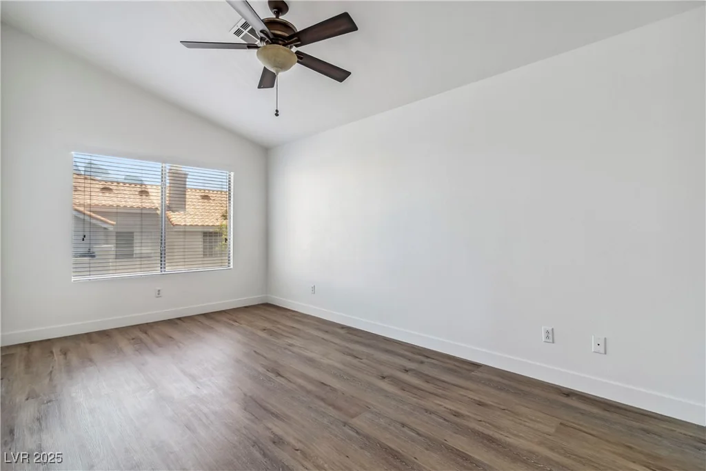 5228 Shasta Lake, Las Vegas, NV 89118