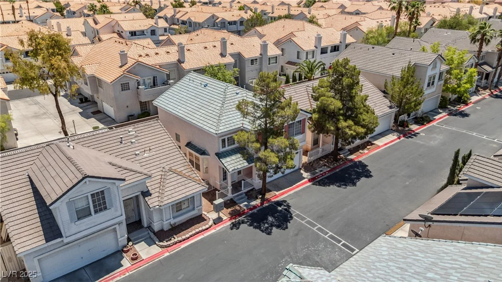 5228 Shasta Lake, Las Vegas, NV 89118