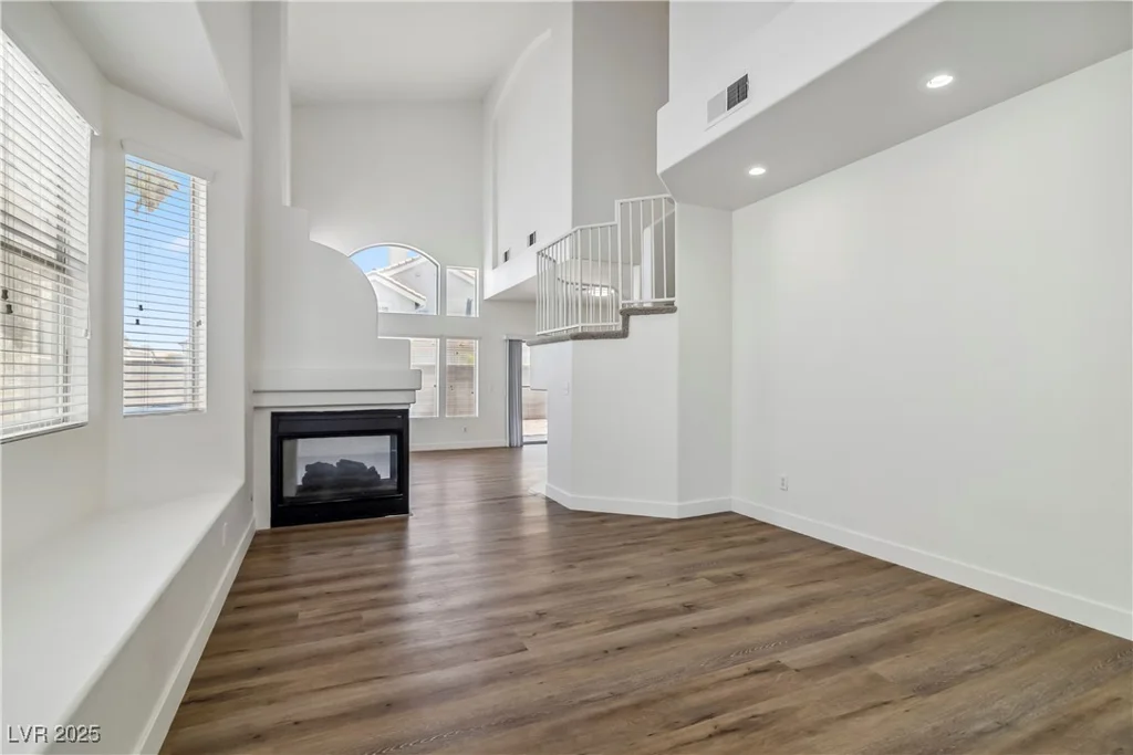 5228 Shasta Lake, Las Vegas, NV 89118