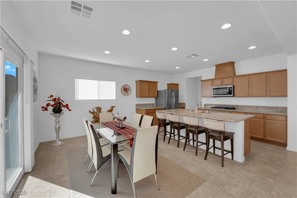 7707 Diablo, Las Vegas, NV 89113