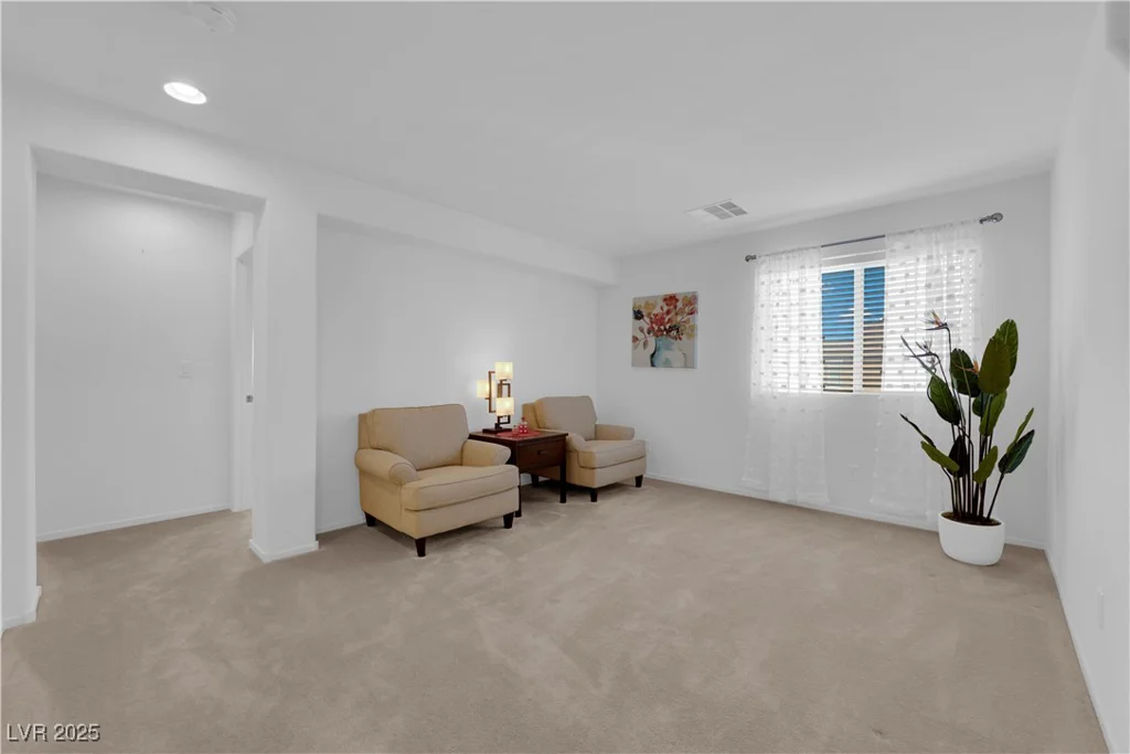 7707 Diablo, Las Vegas, NV 89113