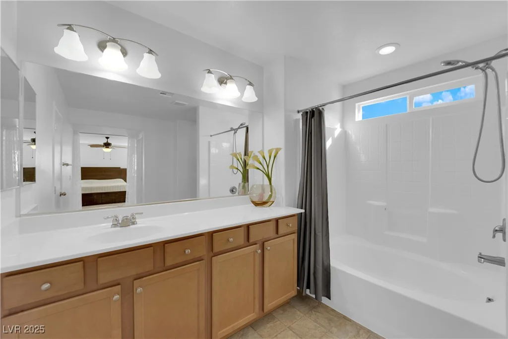 7707 Diablo, Las Vegas, NV 89113