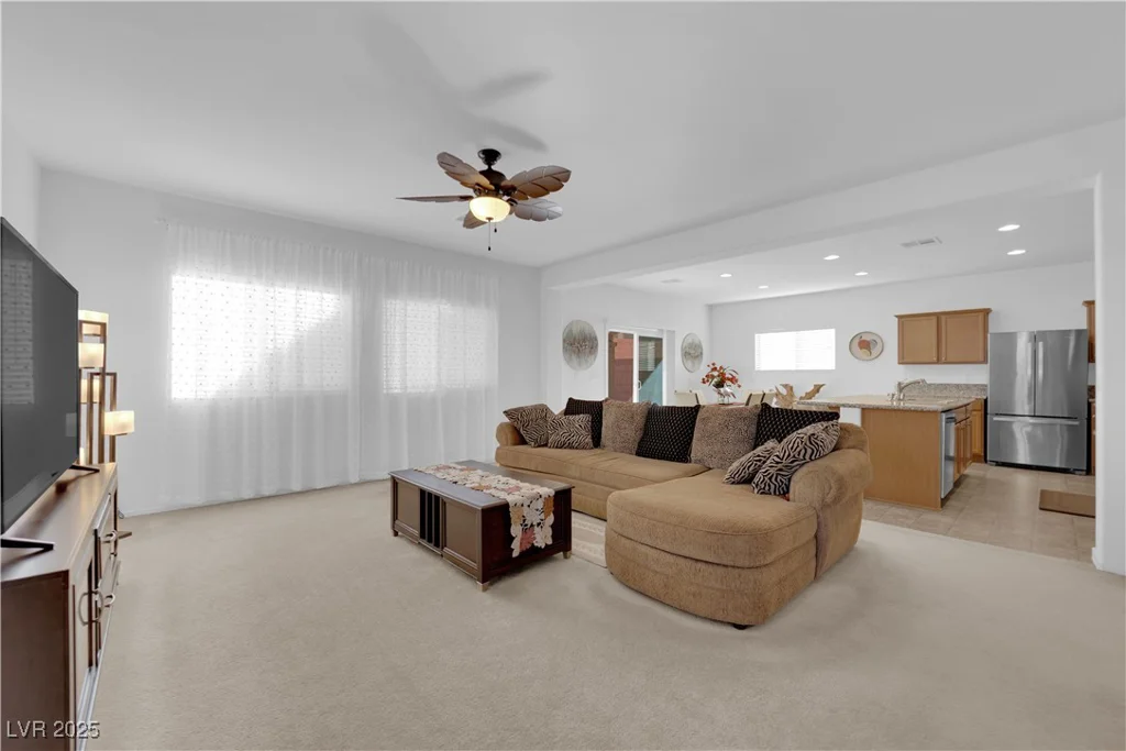 7707 Diablo, Las Vegas, NV 89113
