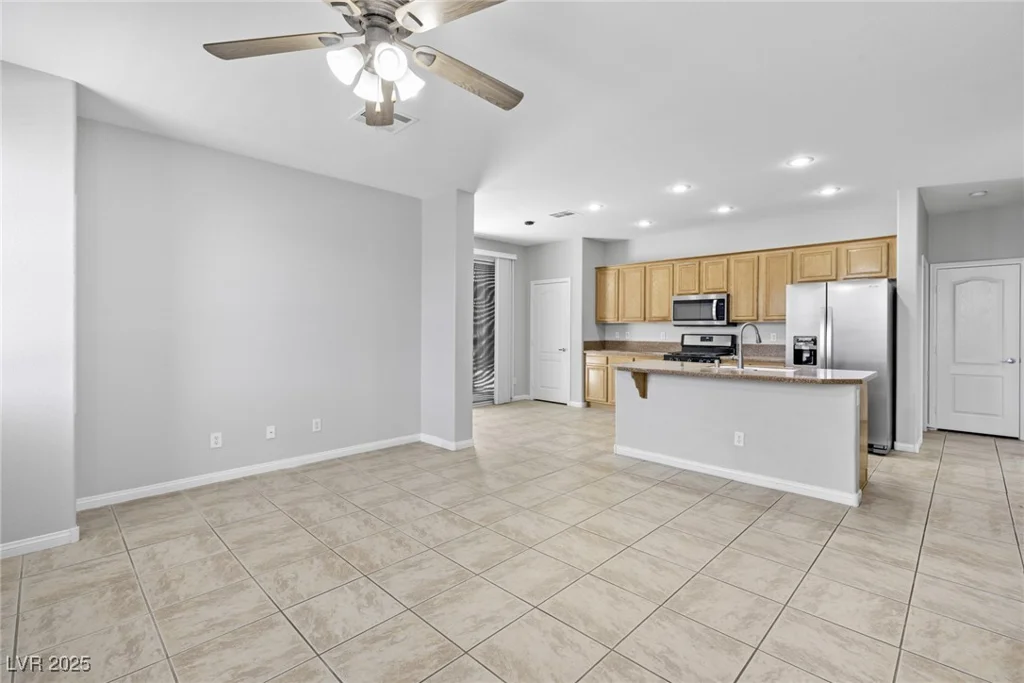 1063 Silver Star, Henderson, NV 89002