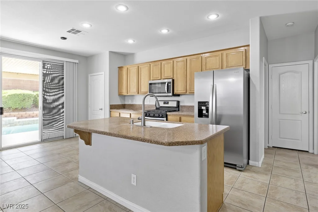 1063 Silver Star, Henderson, NV 89002