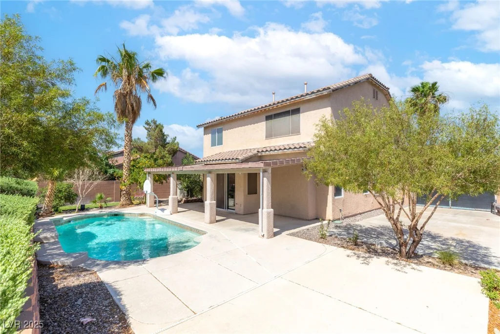 1063 Silver Star, Henderson, NV 89002