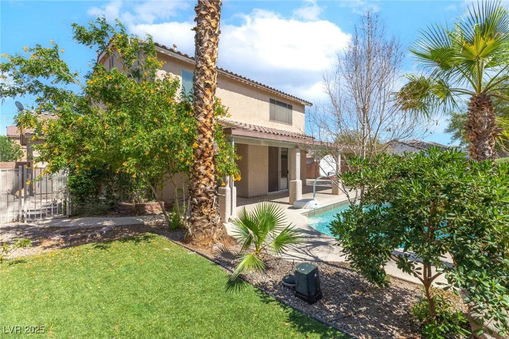1063 Silver Star, Henderson, NV 89002