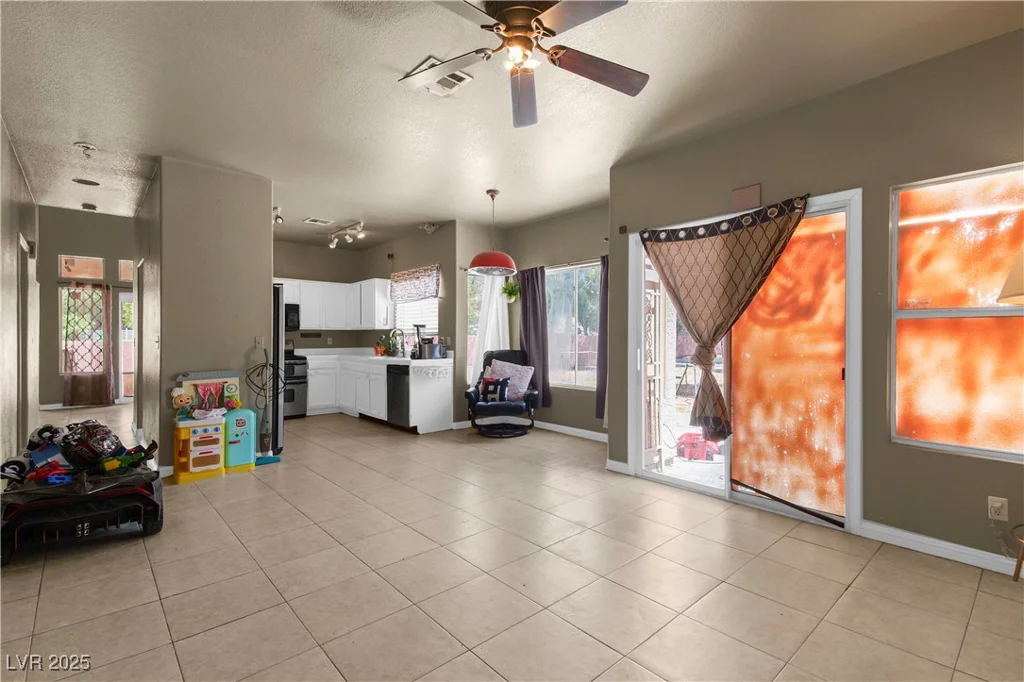 2500 Cortina, Henderson, NV 89074