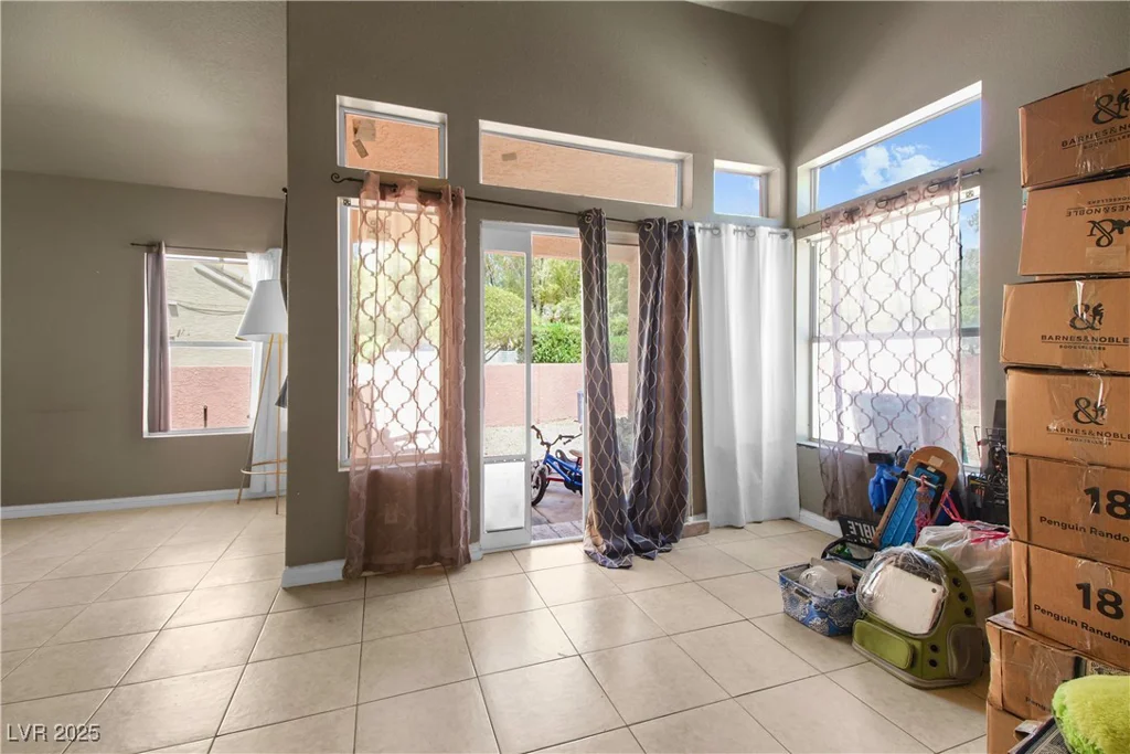 2500 Cortina, Henderson, NV 89074