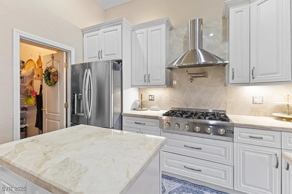 10638 La Spezia, Las Vegas, NV 89141