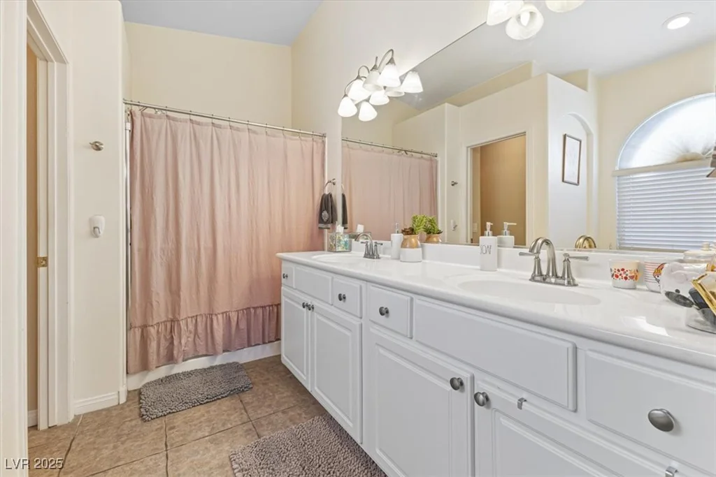10638 La Spezia, Las Vegas, NV 89141