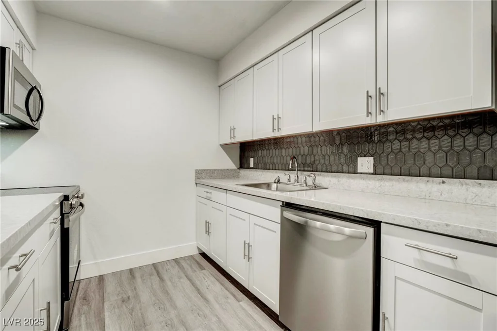 4432 Ash, Las Vegas, NV 89110