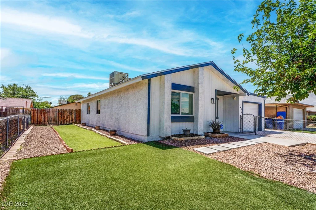 4432 Ash, Las Vegas, NV 89110