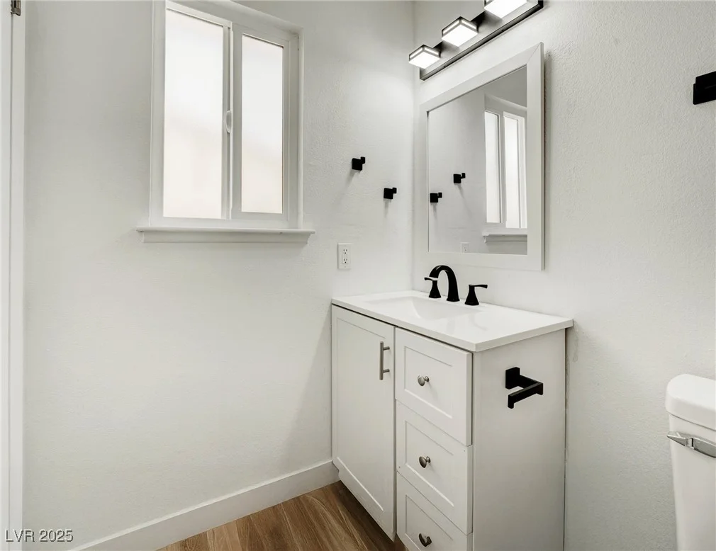 4432 Ash, Las Vegas, NV 89110