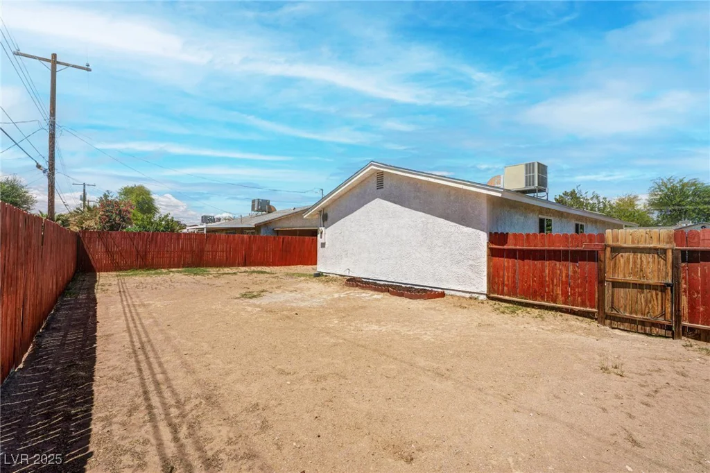 4432 Ash, Las Vegas, NV 89110
