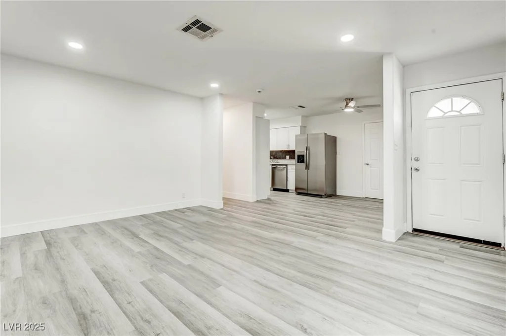 4432 Ash, Las Vegas, NV 89110