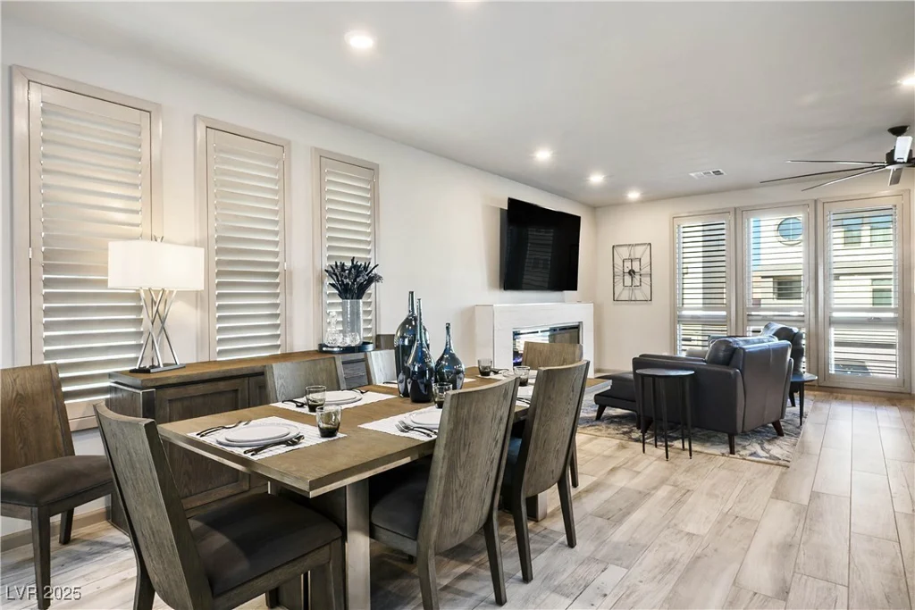 8175 Caldera Creek, Las Vegas, NV 89113