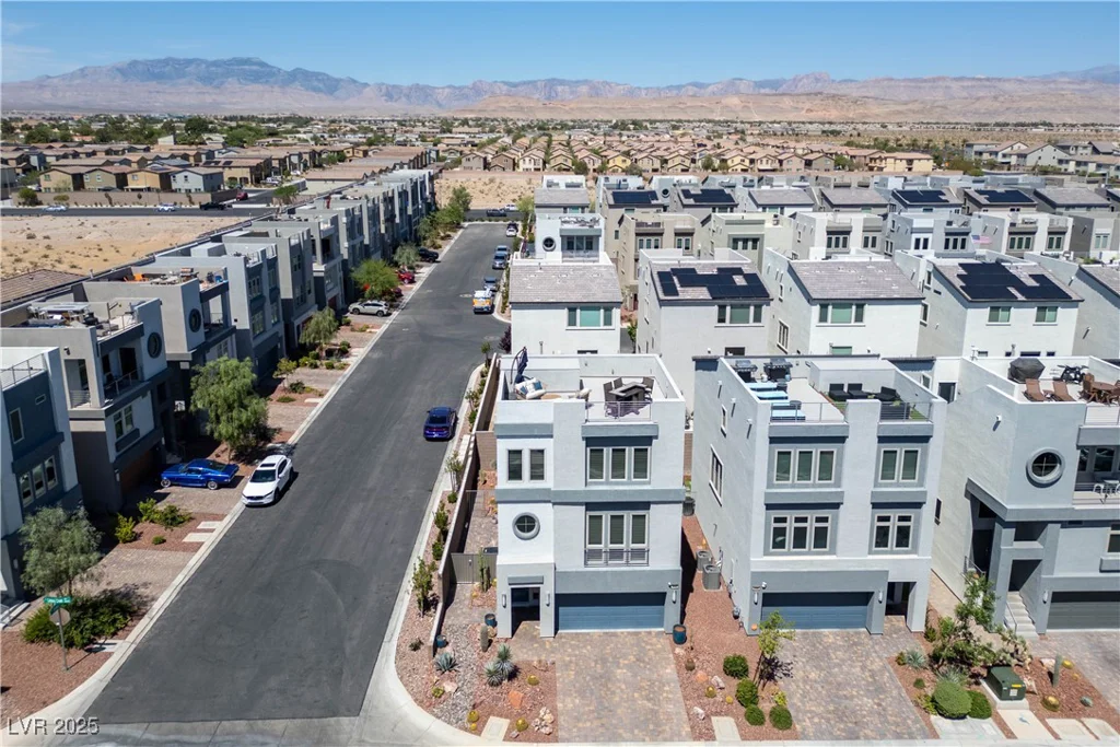 8175 Caldera Creek, Las Vegas, NV 89113