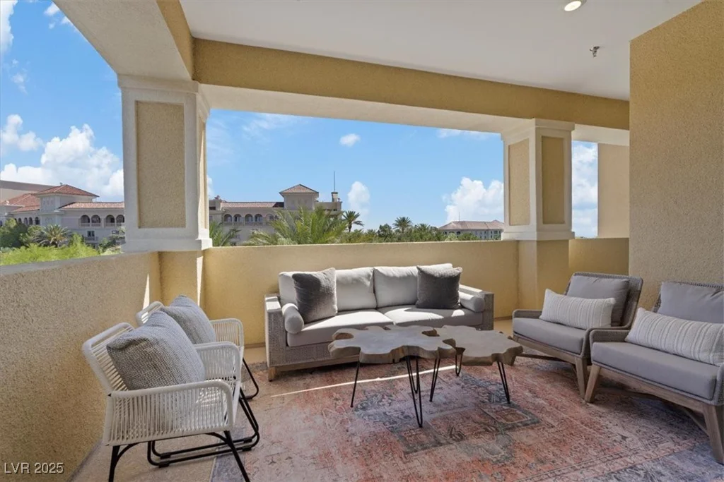 120 Los Cabos, Las Vegas, NV 89144