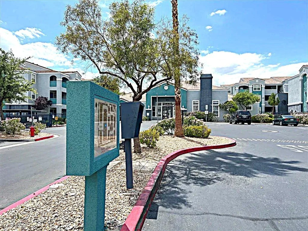 6955 Durango, Las Vegas, NV 89149
