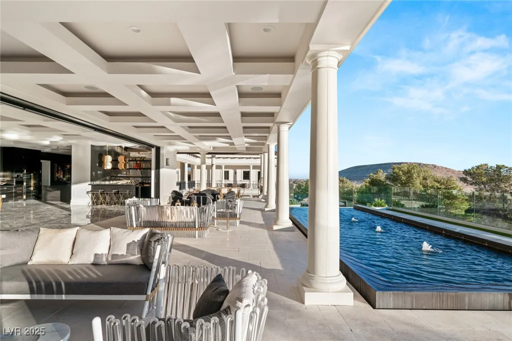 48 Augusta Canyon, Las Vegas, NV 89141