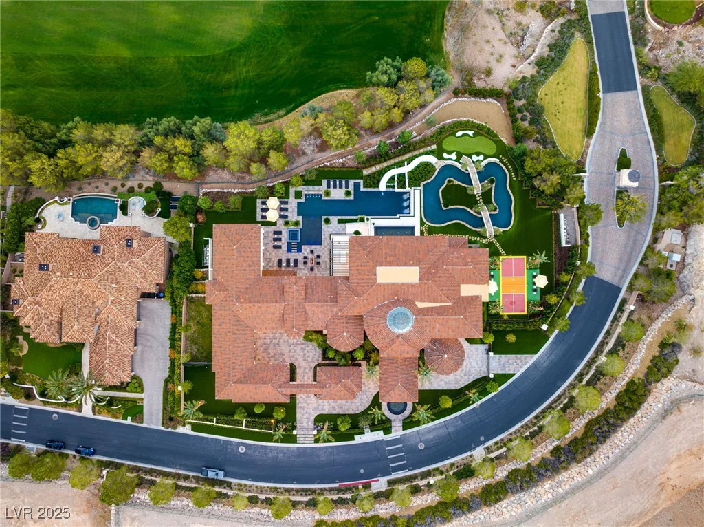 48 Augusta Canyon, Las Vegas, NV 89141