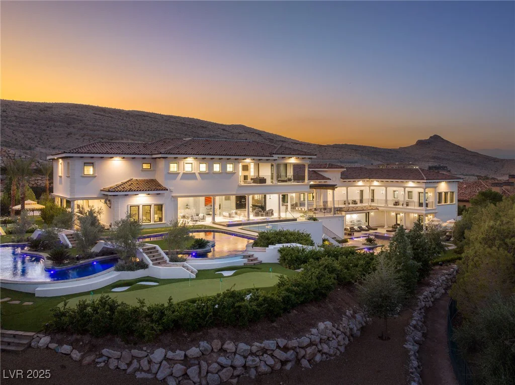48 Augusta Canyon, Las Vegas, NV 89141