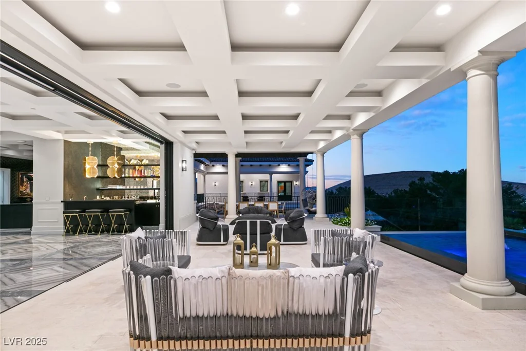 48 Augusta Canyon, Las Vegas, NV 89141