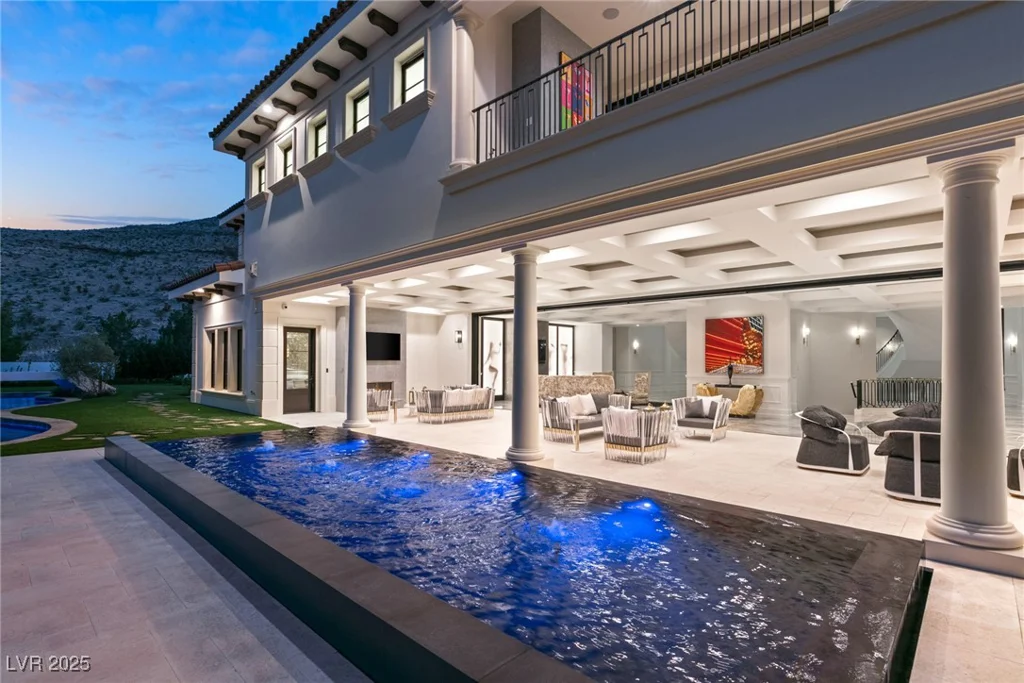 48 Augusta Canyon, Las Vegas, NV 89141