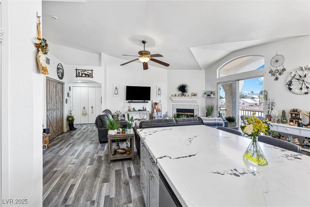 7241 Indian Creek, Las Vegas, NV 89149