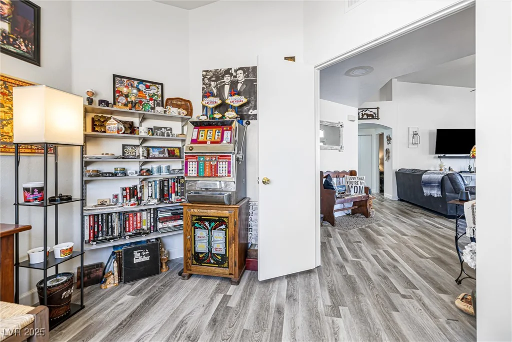 7241 Indian Creek, Las Vegas, NV 89149
