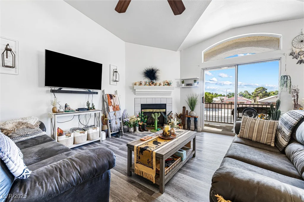 7241 Indian Creek, Las Vegas, NV 89149
