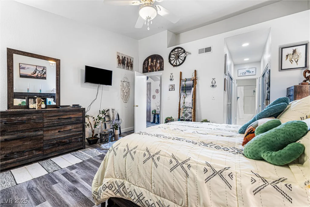 7241 Indian Creek, Las Vegas, NV 89149