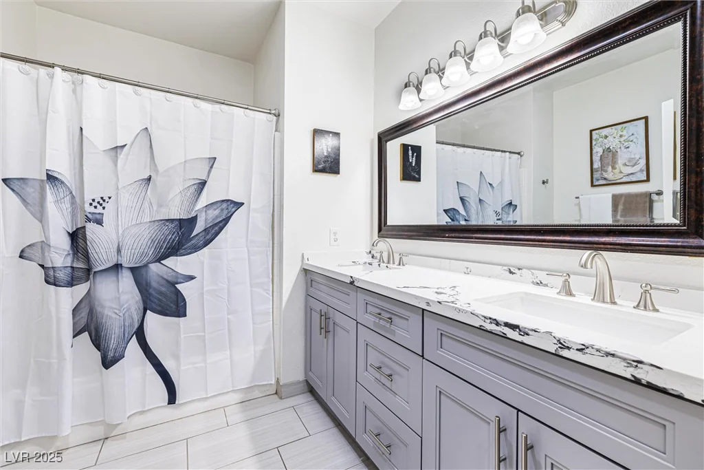 7241 Indian Creek, Las Vegas, NV 89149
