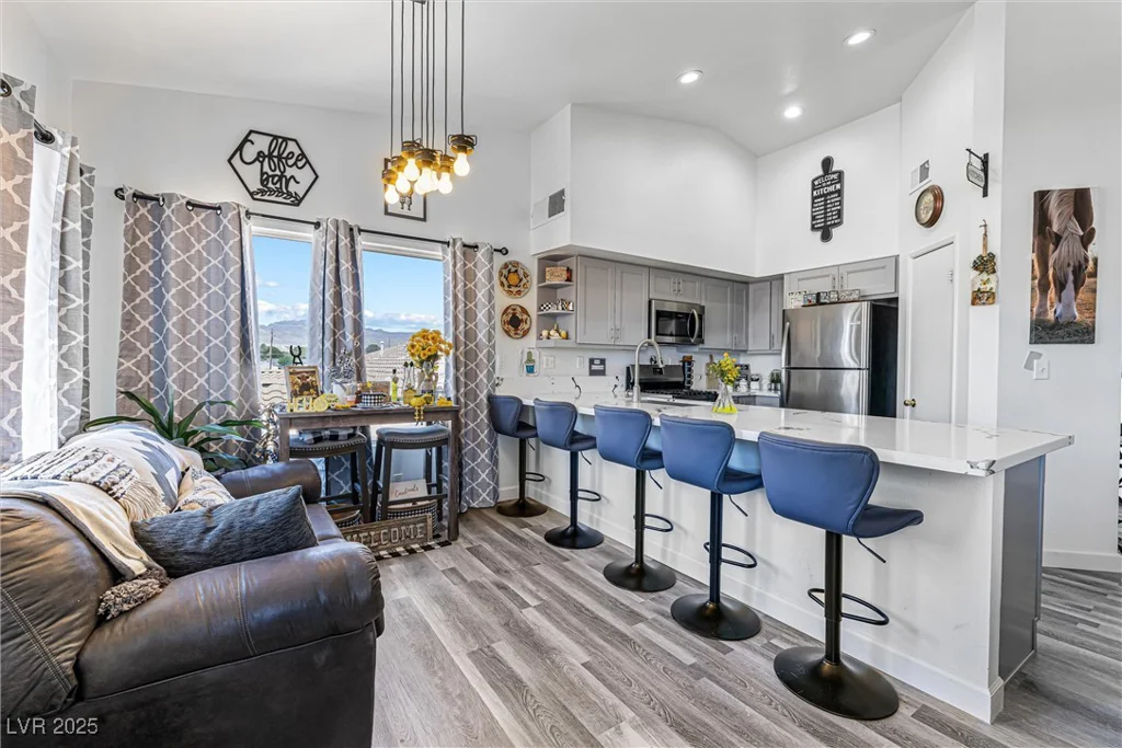 7241 Indian Creek, Las Vegas, NV 89149