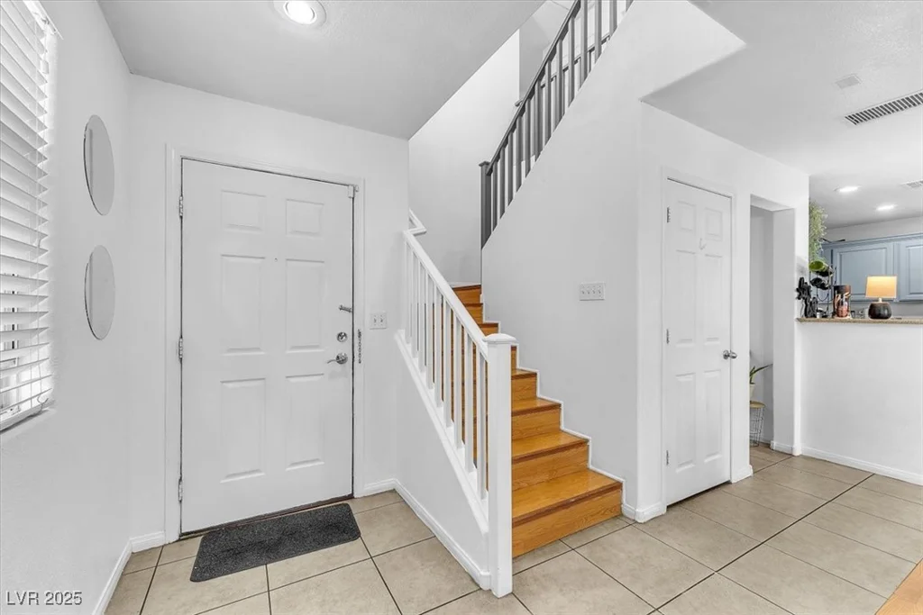 6068 Conroe, Las Vegas, NV 89118