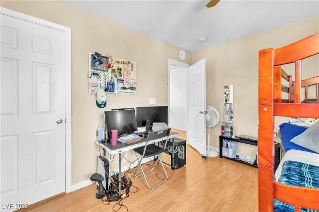6068 Conroe, Las Vegas, NV 89118
