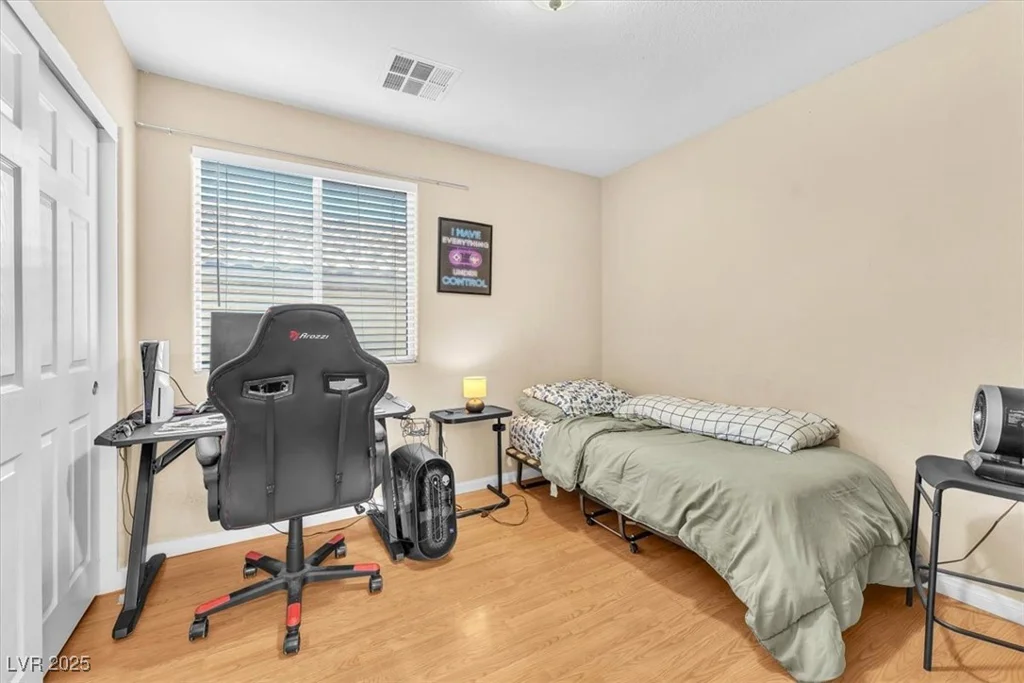 6068 Conroe, Las Vegas, NV 89118