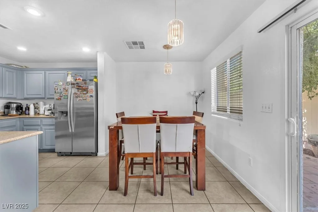 6068 Conroe, Las Vegas, NV 89118