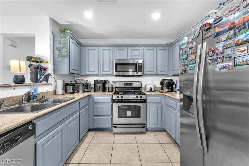 6068 Conroe, Las Vegas, NV 89118