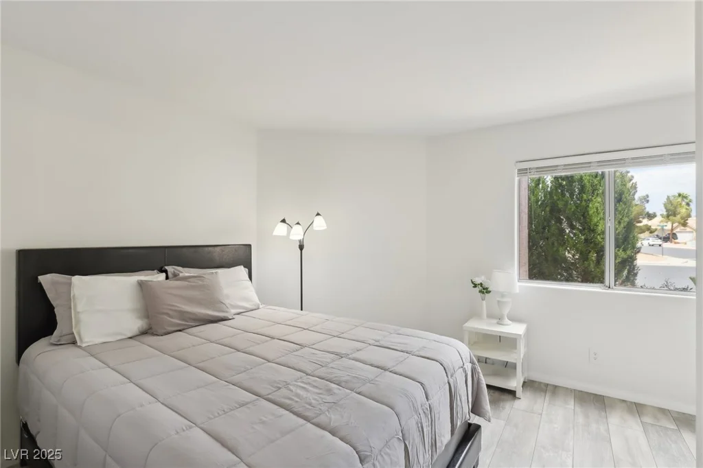 4753 Carefree, Las Vegas, NV 89122