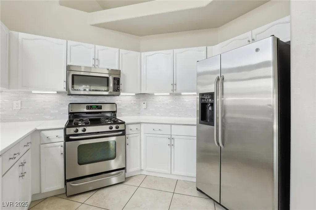 4753 Carefree, Las Vegas, NV 89122