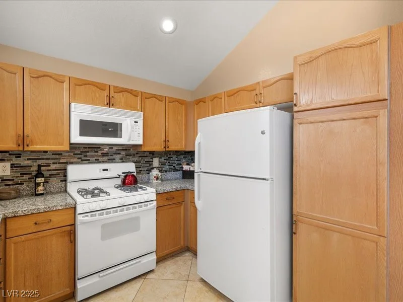7924 McDowell, Las Vegas, NV 89129