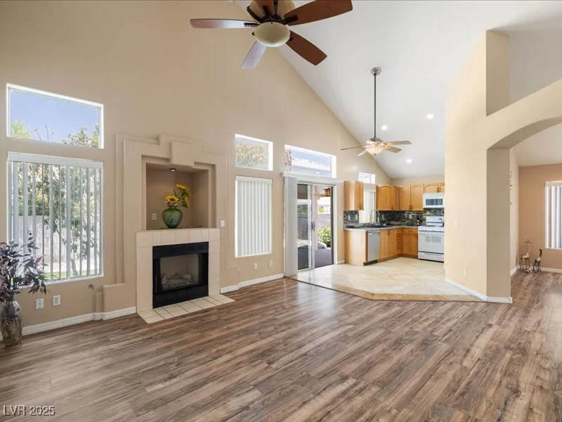 7924 McDowell, Las Vegas, NV 89129